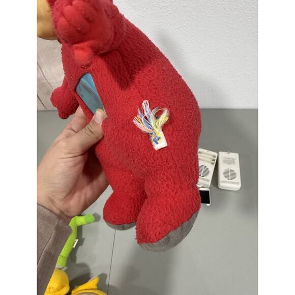 Vintage 1998 Playskool Teletubbies Talking Plush And Keychains Lot READ - Picture 13 of 16